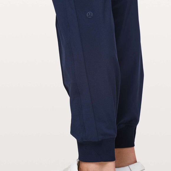 Lululemon Wanderer Jogger Full Length - Picture 1 of 16